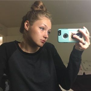 Meet your Posher, Leigha